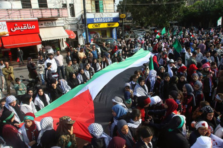 Palestinians Rally for Global Strike in Solidarity Amidst Ongoing Gaza Attacks